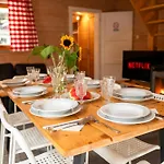 Gorskie Domki Nad Strumieniem Z Mozliwoscia Dostepu Do Sauny, Goracej Beczki, Basenu- Szklarska Poreba Vakantiehuis *