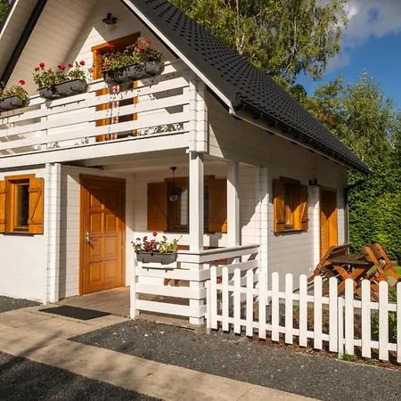 Gorskie Domki Nad Strumieniem Z Mozliwoscia Dostepu Do Sauny, Goracej Beczki, Basenu- Szklarska Poreba Nyaraló